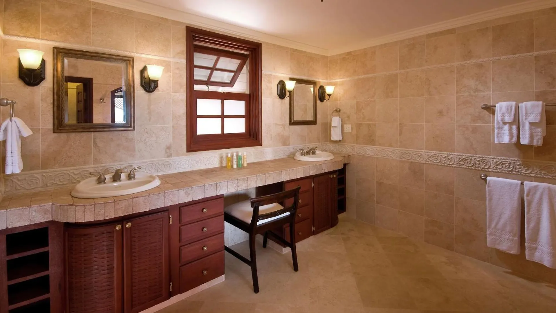 Hilton Grand Vacations Club The Crane Barbados Hotel Saint Philip 3*,